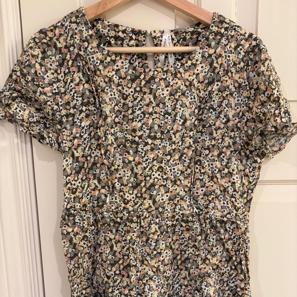 Seraphine Khaki Ditsy Flower Print Maternity to Nursing Top